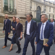 Premier ministre, consultations, Macron, NFP