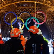 anneaux olympiques, Tour Eiffel, Paris, Hidalgo