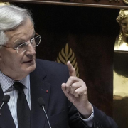 Barnier, parlement, motion de censure, échec