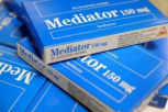 Mediator, LaboratoireServier, miseenexamen, pharmacien